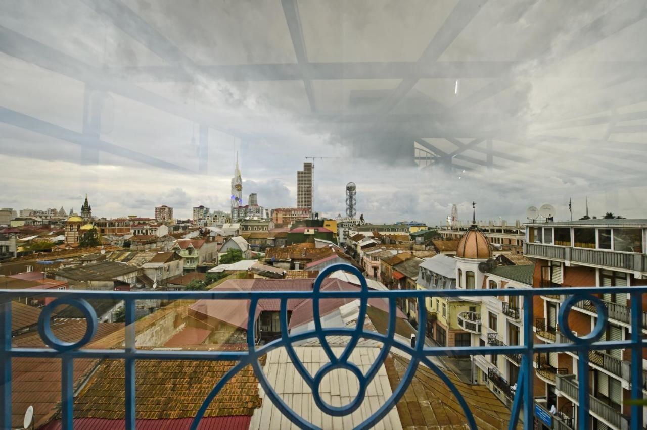 Отель Hotel Old Town Батуми-38