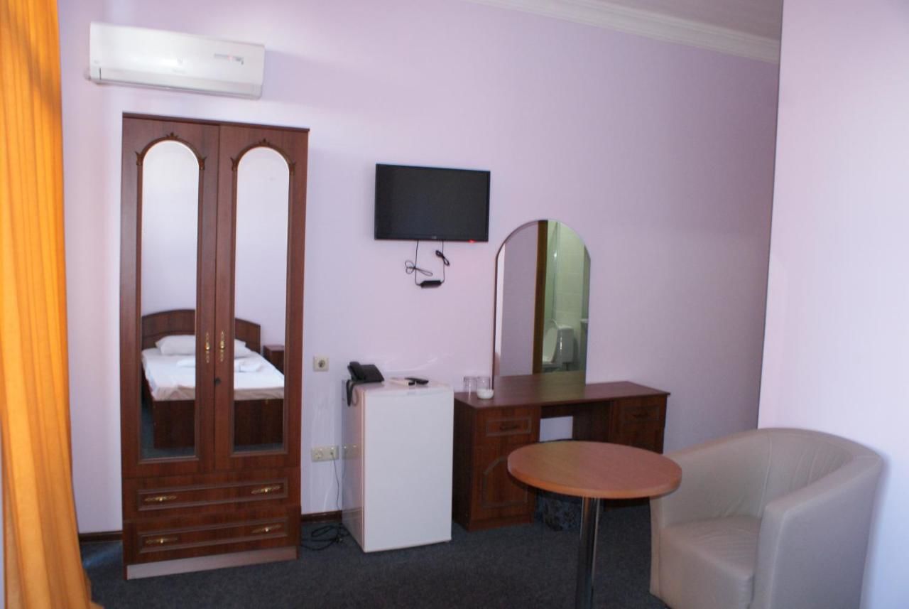 Отель Hotel Old Town Батуми-44