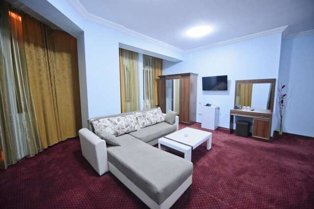 Отель Hotel Old Town Батуми-26