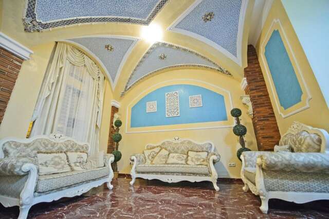 Отель Hotel Old Town Батуми-11